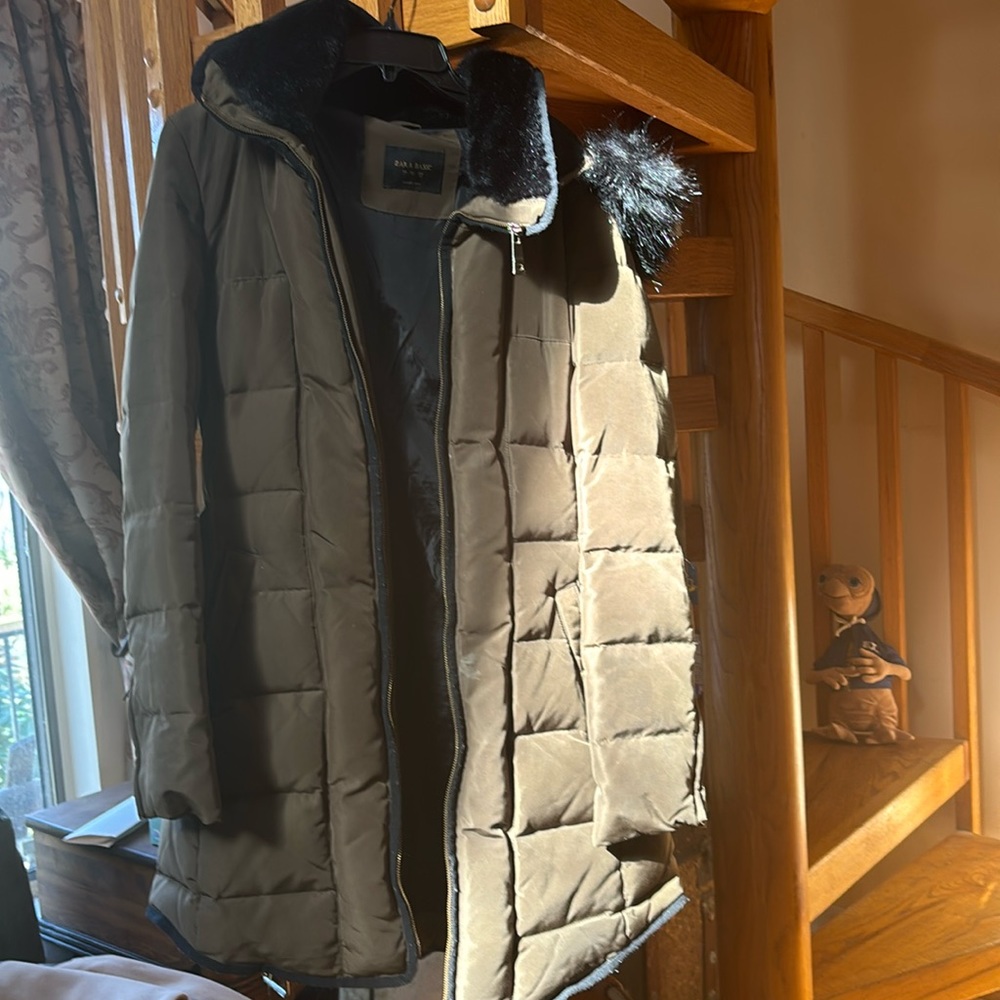 Zara winter jacket with fur hood
